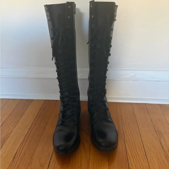 Frye Melissa Black Lace Up Boots - Picture 1 of 6